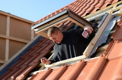 Pose de fenêtres de toit Velux à Boudeville